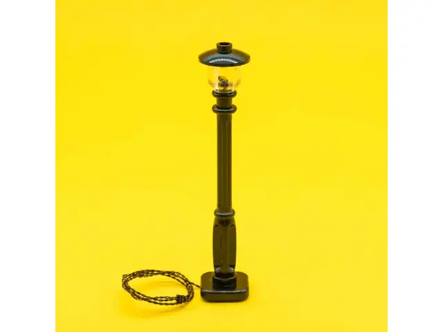 LIGHT MY BRICKS Lamp Black Post With LED Installed - 20cm connecting cable - Black