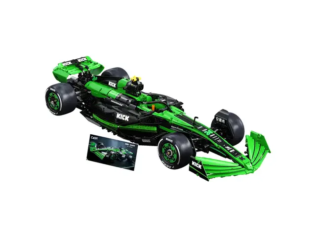 CADA KlCK Sauber F1 Team C44 2024 1/8 (2553 Teilen)