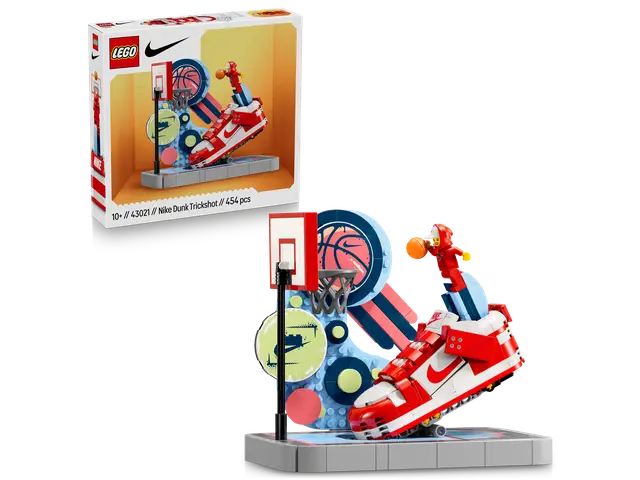 LEGO® Nike Dunk Trickshot