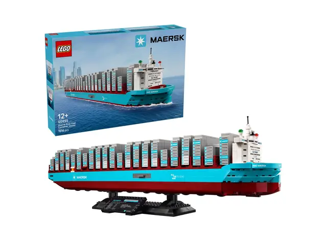 LEGO® Maersk-Containerschiff mit Zweistoffantrieb