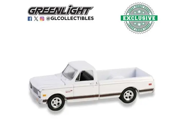 GREENLIGHT 1/64 1972 Chevrolet Cheyenne C10 Short Bed, white
