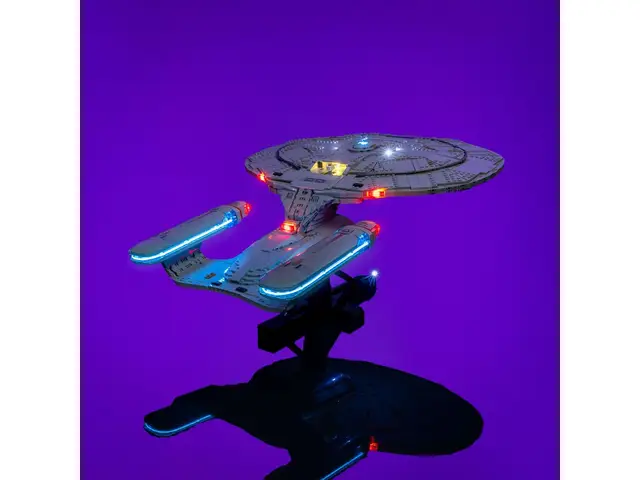 LIGHT MY BRICKS Beleuchtungsset für LEGO® Star Trek: U.S.S. Enterprise NCC-1701-D™ #10356