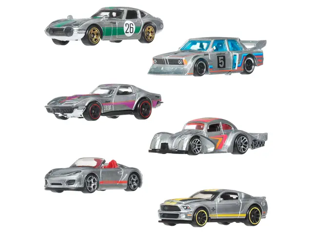 MATTEL Hot Wheels 1:64 Scale Die-Cast Toy Cars, Set of 6 Zamac Vehicles