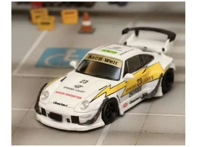 STREET WEAPON 1/64 RWB 993 yellow lighting low tail noctilucent, white/yellow