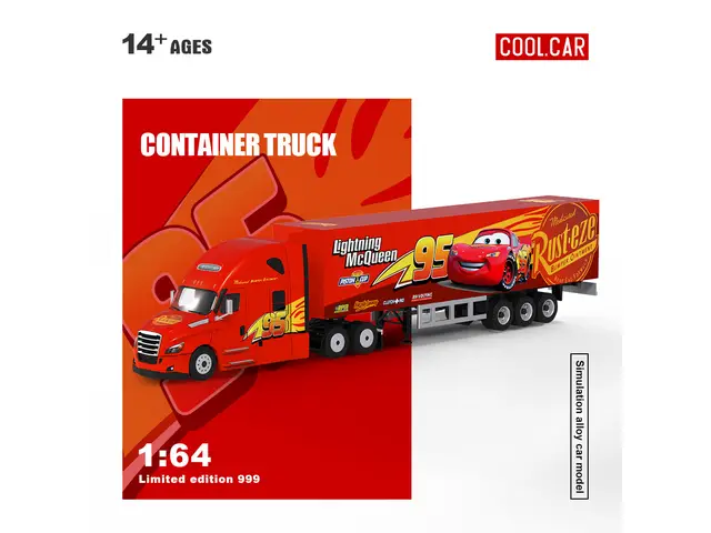 COOL.CAR 1/64 Freightliner Lightning McQueen painted special transport vehicle CC800116