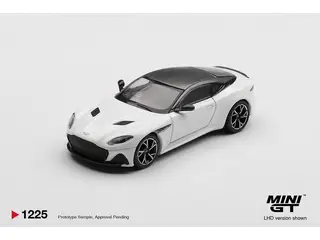 1/64 2024 Aston Martin BDS Stratus, white (MGT01225-L)